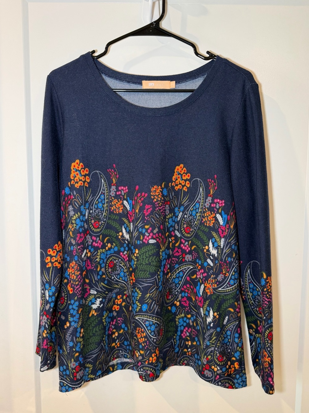 Crewneck Floral Paisley Border Sweater - Navy